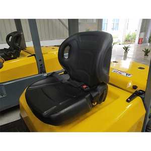 מלגזה חדשה מסדרה C, 1.5 טון דיזל, 1800 ק\\\"ג גז פחמימני מעובה, למכולה 20GP - Product Image 2