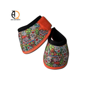 Botas de Neopreno para Caballos, Protectores de Patas, Par de Botas de Protección para Caballos, Producto para el Cuidado Equino, Botas para Proteger los Cascos - Product Image 6