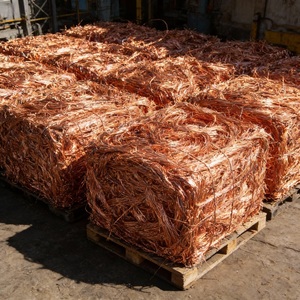 Déchets de fil de cuivre propre, cuivre brillant, 99,9% de cuivre pur, emballé pour l'exportation, la fonte et la production de conducteurs - Product Image 5