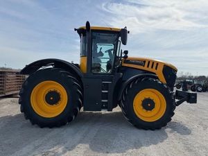 Tracteur agricole JCBB Fastrac 8330 4x4, équipement de machinerie agricole - Product Image 4