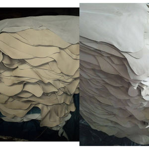 Calzado de cuero de corteza de cabra de alta calidad Material versátil duradero con grano de diseño atemporal elegante para tapicería de bolsos - Product Image 3