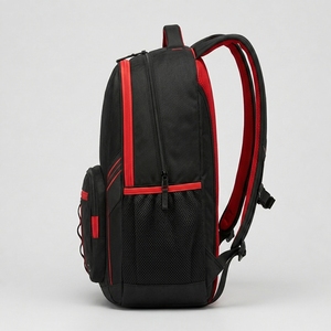 Sac de sport pour le basketball avec matériau léger et durable, grand espace de rangement, plusieurs poches, bretelles confortables et design athlétique élégant - Product Image 5