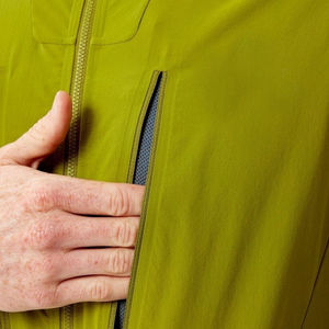 Chaquetas Softshell para hombre con logotipo personalizado Chaqueta Softshell ligera con cremallera para hombre más vendida Chaqueta Softshell a precio barato - Product Image 3