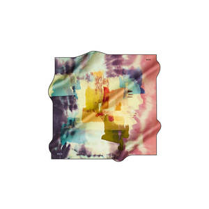 Écharpe en twill de soie rose à pois pour le printemps et l'été - Product Image 1