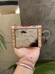 Pelo occidental en cuero de vaca nuevo tallado a mano pequeño monedero multiusos Mini cartera para mujeres regalos occidentales - Product Image 3