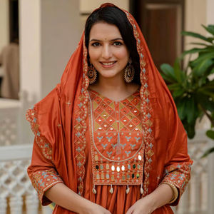 Ensemble Kurti Anarkali brodé orange élégant avec dupatta assorti - Product Image 1