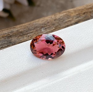 Piedra preciosa suelta de calidad AA certificada, turmalina Rosa Natural súper increíble, lupa de corte ovalado excelente, piedra preciosa limpia de 2 quilates - Product Image 4