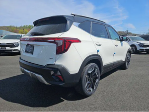 เซลโทส SX SUV ปี 2025 มือสอง |   เกียร์อัตโนมัติ 8 สปีด |   ระบบขับเคลื่อนล้อหลัง |   ผ้า |   หลังคาซันรูฟแบบพาโนรามา |   กล้องหลัง 360 องศา |   พร้อมจัดส่ง - Product Image 4