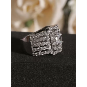 Bagues en cristal AD sophistiquées, beauté classique avec une touche moderne - Product Image 3