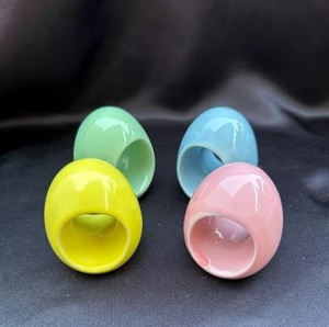 ห่วงผ้าเช็ดปากไม้มันวาวเป็นมิตรต่อสิ่งแวดล้อมสำหรับตกแต่งโต๊ะสไตล์อเมริกันสมัยใหม่พื้นที่รับประทานอาหารส่วนตัวของโรงแรมรีสอร์ตหรูหรา - Product Image 1