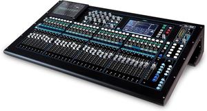 Mezclador Digital Compacto de Alta Calidad Allen & Heath QU-32C de 38 Entradas/28 Salidas, Edición Cromada, Negro - Product Image 4