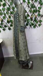 Kurta en tissu de viscose imprimé de mode ethnique indienne pour vêtements décontractés et de fête pour femmes au meilleur prix - Product Image 6