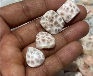 หิน Larimar Cabochon หินหลวมอัญมณีหลายรูปร่างตามธรรมชาติขนาด15ถึง20มม. ขายส่งอัญมณีหลวมจำนวนมากสำหรับเครื่องประดับ - Product Image 3