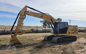 รถขุดตีนตะขาบ CAT320C มือสอง น้ำหนัก 34 ตัน ผลิตปี 2022 สีเดิม อะไหล่หลักครบชุด - Product Image 2