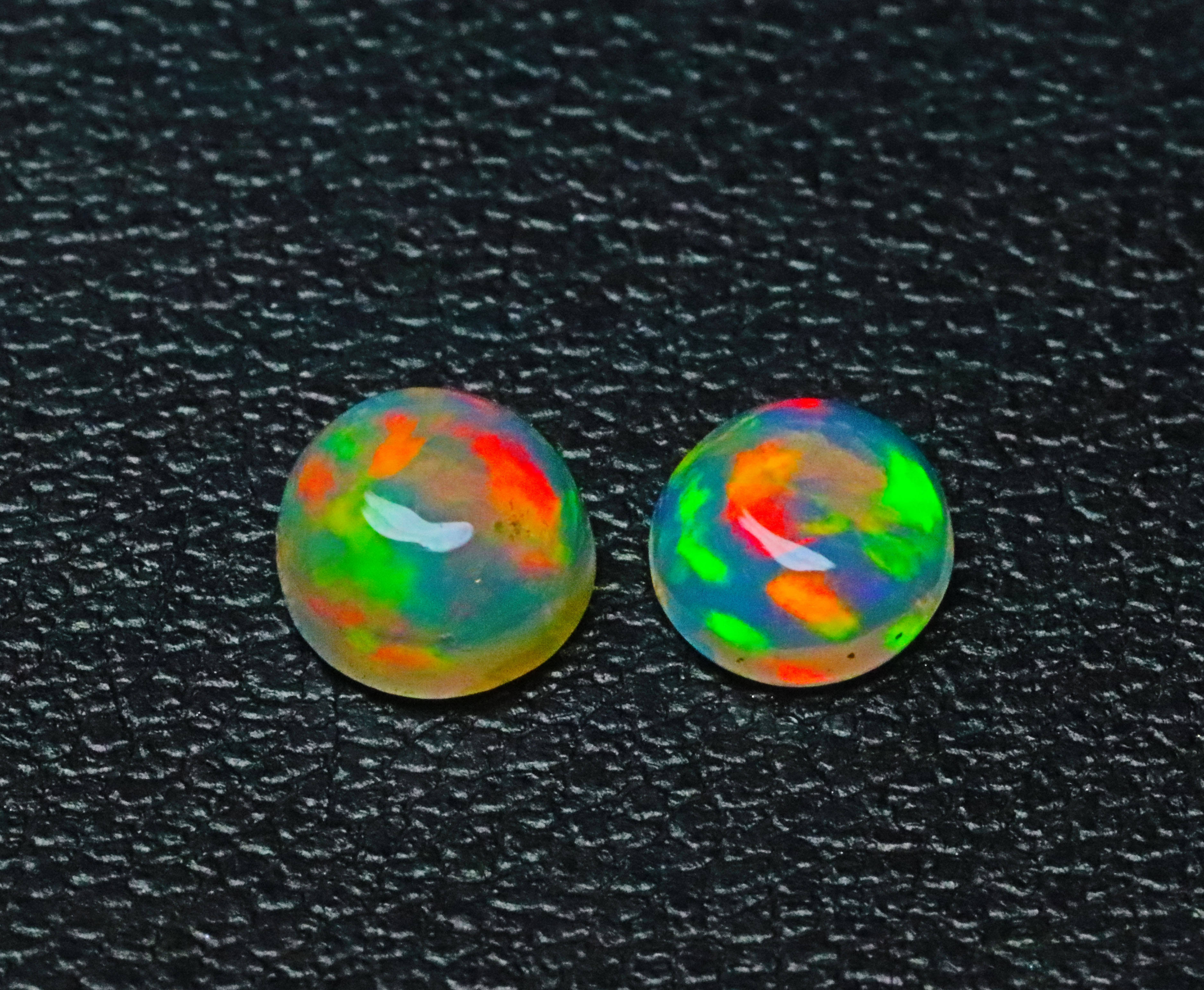 เช่นเดียวกับภาพ