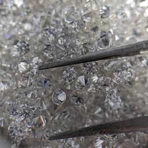 Diamantes Naturales de Corte Brillante Redondo, Claridad VS-SI y Color FG, Tamaños de 1.80 mm a 2.05 mm, Diamantes Sueltos de la India - Product Image 3