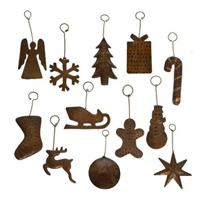 Ornement de Noël moderne en fer forgé de haute qualité fait à la main, personnalisable pour la décoration de l'arbre de Noël, décoration de vacances à suspendre - Product Image 5