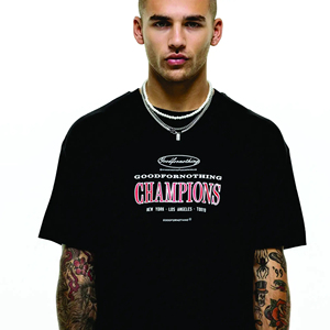Fabricant personnalisé T-shirts en coton vierge pour hommes, T-shirt ample à épaules tombantes avec logo et surdimensionné - Product Image 3