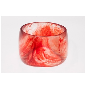 Brazalete de resina de color Lima para pieza de diseño tallado personalizado con uso hecho a mano para forma redonda - Product Image 5