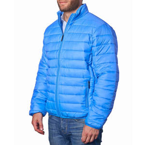 Veste bulle pour hommes à col montant et fermeture éclair complète avec capuche Veste bouffante en duvet uni de couleur unie pour hommes - Product Image 2
