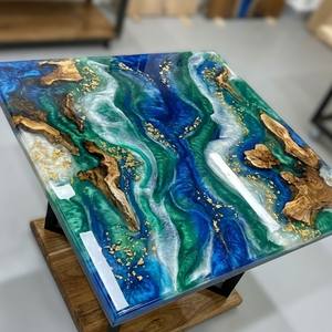 Mesa de Centro de Resina Epoxi con Diseño de Río – Centro de Mesa de Madera Natural para Sofá – Tablero Artesanal con Borde Natural – Tablero Decorativo para el Hogar - Product Image 2