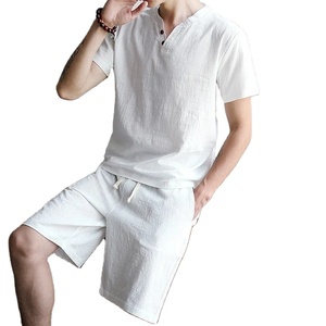 2025 coton ensemble hommes T-shirt à manches courtes été nouvelle jeunesse couleur unie col en v Base chemise à manches courtes ensemble - Product Image 1