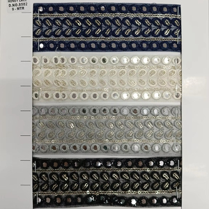 ลูกไม้ปักลายดอกไม้สีสันสวยงามสำหรับแฟชั่นของตกแต่งบ้านและโปรเจกต์งานฝีมือ - Product Image 1