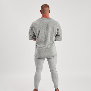 เสื้อยืดวินเทจทรงปกติสำหรับผู้ชาย ผ้าฝ้าย 100% ซักกรดแบบพิเศษ แขนสั้น โลโก้ด้านหน้า ระบายอากาศได้ดี แห้งเร็ว - Product Image 5