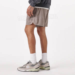 Pantalones cortos de malla de poliéster 100% para hombre, logotipo personalizado de alta calidad, cómodos y transpirables, patrón sólido, ropa de calle, estilo informal - Product Image 3