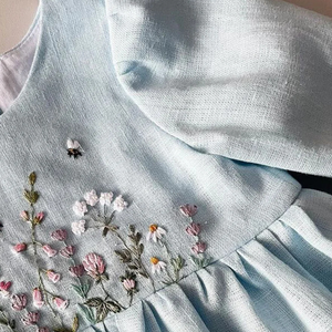 Robe brodée à la main en lin doux pour bébé fille Style décontracté pour le premier anniversaire des tout-petits OEM Made in Vietnam - Product Image 6