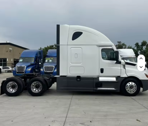 Camion semi-remorque LT Sleeper 2022 d'occasion - Toit surélevé Sleeper A26 450HP 12 vitesses automatique Prêt à l'exportation mondiale - Product Image 5