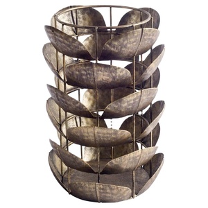 Porte-bougie unique au design très populaire, porte-bougie en métal en forme de feuille, vente en gros aux meilleurs prix, décoration pour la maison - Product Image 1