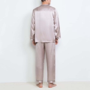 Ensemble de pyjamas en soie 100% respirant de luxe pour couples assortis, manches courtes pour homme et femme, vêtements de nuit en satin uni - Product Image 4