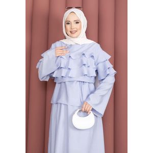 Ensemble jupe à volants superposés bleu ciel avec haut en crêpe - Product Image 2