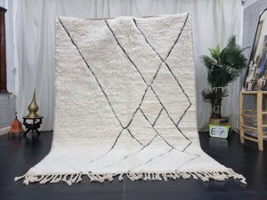 Nouveau design artistique Beni Ourain tapis marocain fait à la main géométrique tufté à la main tapis en laine tapis chic et élégant pour les intérieurs - Product Image 6