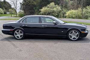 JA GU AR XJ SUPER V8 d'occasion 2007, conduite à gauche/droite - Product Image 6