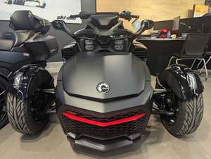 Venta Especial: Motocicleta de Turismo Can-Am Spyder F3-T 2026 con Motor Rotax 1330 ACE de 3 Ruedas, UTV Recreativo y Utilitario con Motor Rotax, CVT y EPS - Product Image 1