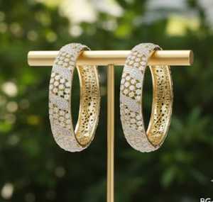 เครื่องประดับเพชรแบบอเมริกันมีสไตล์ทูโทนสีทาทาทาทาทาทาทาทาทาทาทาทากำไล2ชิ้นเครื่องประดับดีไซน์หรูหราสำหรับผู้หญิงและงานแต่งงาน - Product Image 1