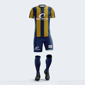 ชุดฟุตบอลแขนสั้นราคาส่งถูก ผลิตจากโพลีเอสเตอร์ 100% มีทุกขนาด พร้อมขั้นต่ำในการสั่งซื้อน้อย - Product Image 4