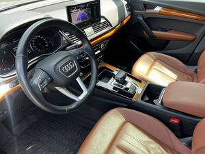 Audi Q5 Quattro Premium 45 TFSI 2021, listo para enviar - Product Image 2