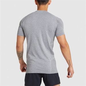T-shirt de sport pour homme, coupe ajustée, sans couture, de haute qualité, personnalisé OEM, vêtements de sport légers et respirants, 2026 - Product Image 3