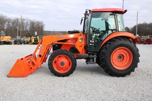 ข้อเสนอราคาขายส่งสำหรับรถแทรกเตอร์มือสอง Kubota M7040 ขับเคลื่อน 4 ล้อ อุปกรณ์การเกษตร ราคาถูก มีสินค้าในสต็อกพร้อมขาย - Product Image 6