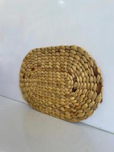 Napperon ovale en jacinthe d'eau tissée en grain de riz Produits écologiques Fabriqué au Vietnam Napperon tissé pour décoration de table Vente en gros - Product Image 4