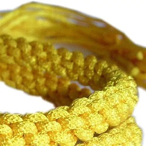 ปลอกแขนคิกบ็อกซิ่งมวยไทยสีเหลืองคุณภาพสูงแบบขายส่งพร้อมโลโก้สั่งทำและสายรัดปรับได้ - Product Image 4