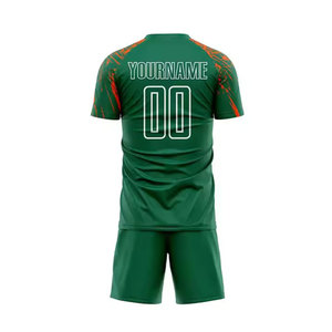 Vêtements de football à séchage rapide de qualité supérieure Nom personnalisé et nouveau design Uniforme de sport avec service d'impression par sublimation OEM - Product Image 3