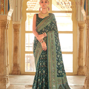 Dernier concepteur Soft Silk Patola imprimé Saree par Fab Zone - Product Image 1