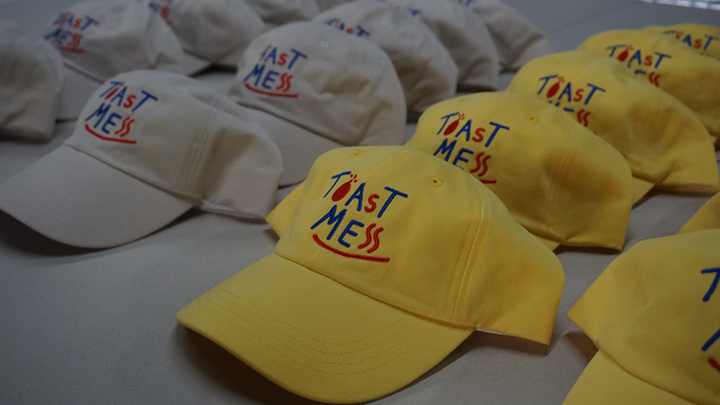 6 Panel Soft Baseball Cotton Cap with Embroidery Words or Designs