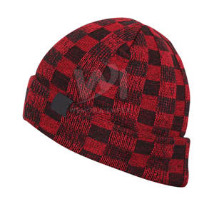 Service OEM Prix de gros Bérets en jacquard de dernière génération Qualité supérieure Bérets personnalisés en couleur - Product Image 3