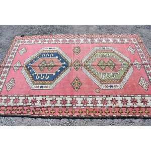 พรมตุรกี ขนาด 5.1x7.9 ฟุต พรมวินเทจ พรมลายจุดสีแดงน้ำเงิน ทำจากขนสัตว์ - Product Image 3