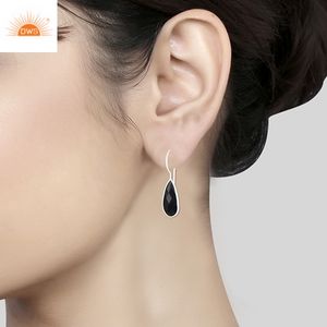 Meilleures ventes Boucles d'oreilles pendantes en argent sterling 925 en forme de poire naturelle Onyx noir pour femmes Fabricant de bijoux - Product Image 4